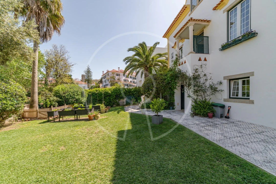 Moradia T5 para Venda em Cascais e Estoril Foto 2