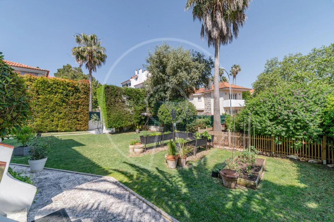 Moradia T5 para Venda em Cascais e Estoril Foto 46