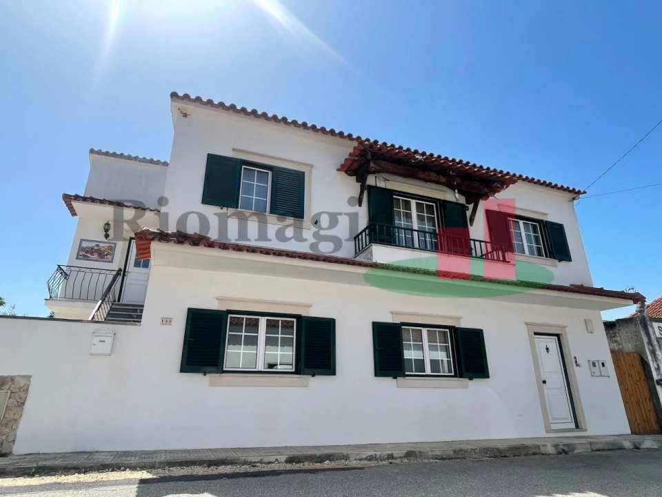 Moradia T5 para Venda em Outeiro da Cortiçada e Arruda dos Pisões Foto 2