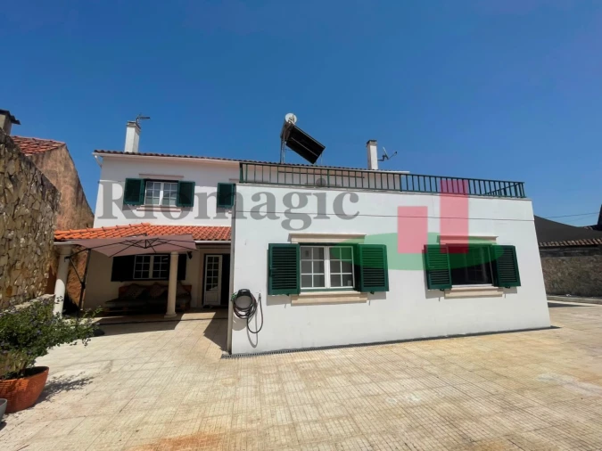 Moradia T5 para Venda em Outeiro da Cortiçada e Arruda dos Pisões Foto 32