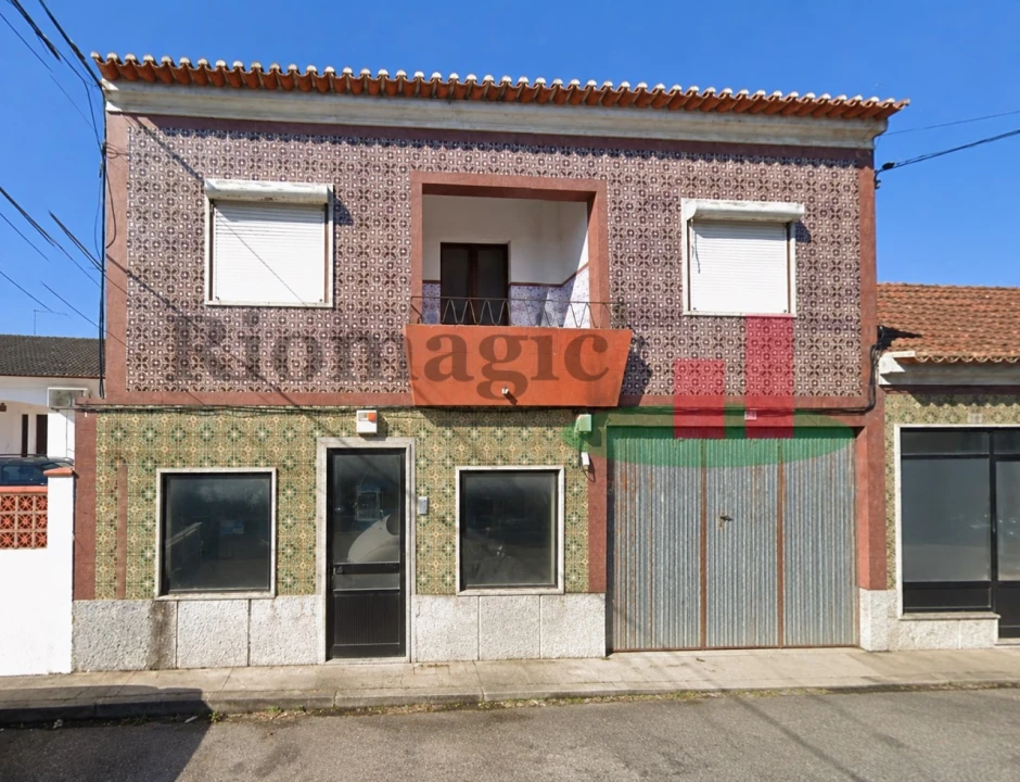 Loja para Venda em Alpiarça Foto 1