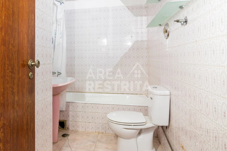 Apartamento T3 para Venda em Amora Foto 11