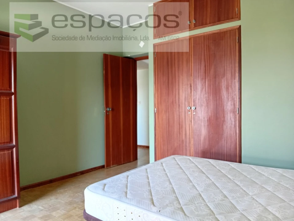 Apartamento T2 para Venda em Castelo Branco Foto 12