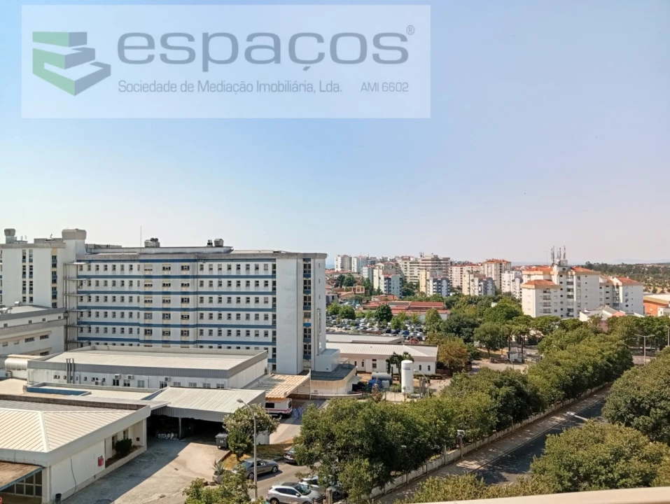 Apartamento T2 para Venda em Castelo Branco Foto 15