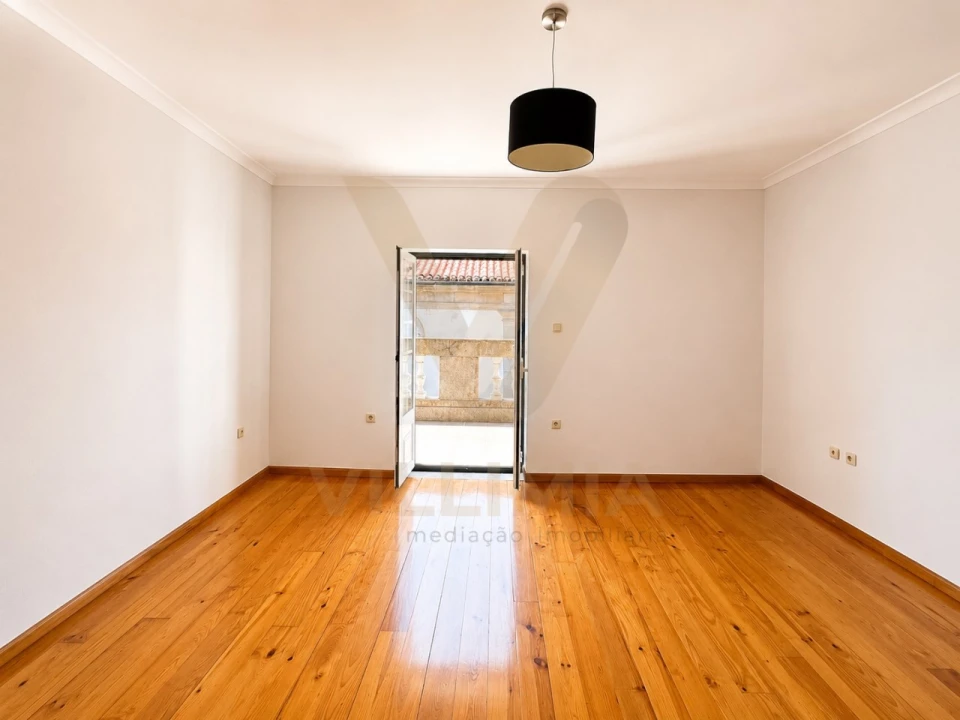 Prédio para Venda em Arcozelo Foto 41