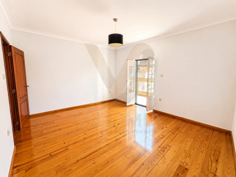 Prédio para Venda em Arcozelo Foto 42