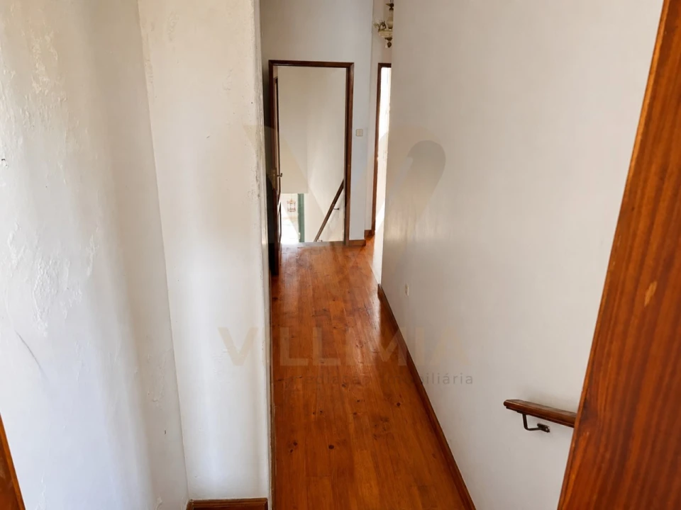Prédio para Venda em Arcozelo Foto 53