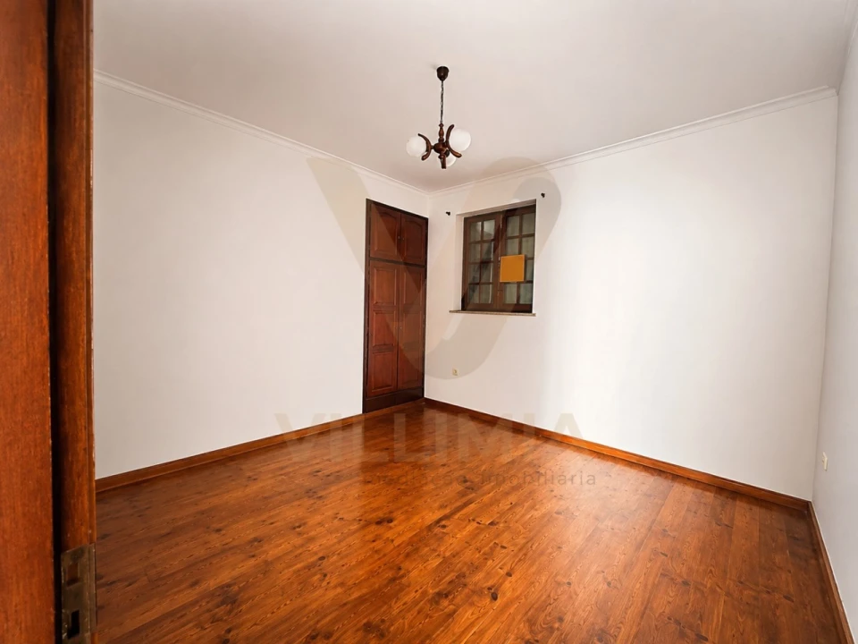 Prédio para Venda em Arcozelo Foto 50