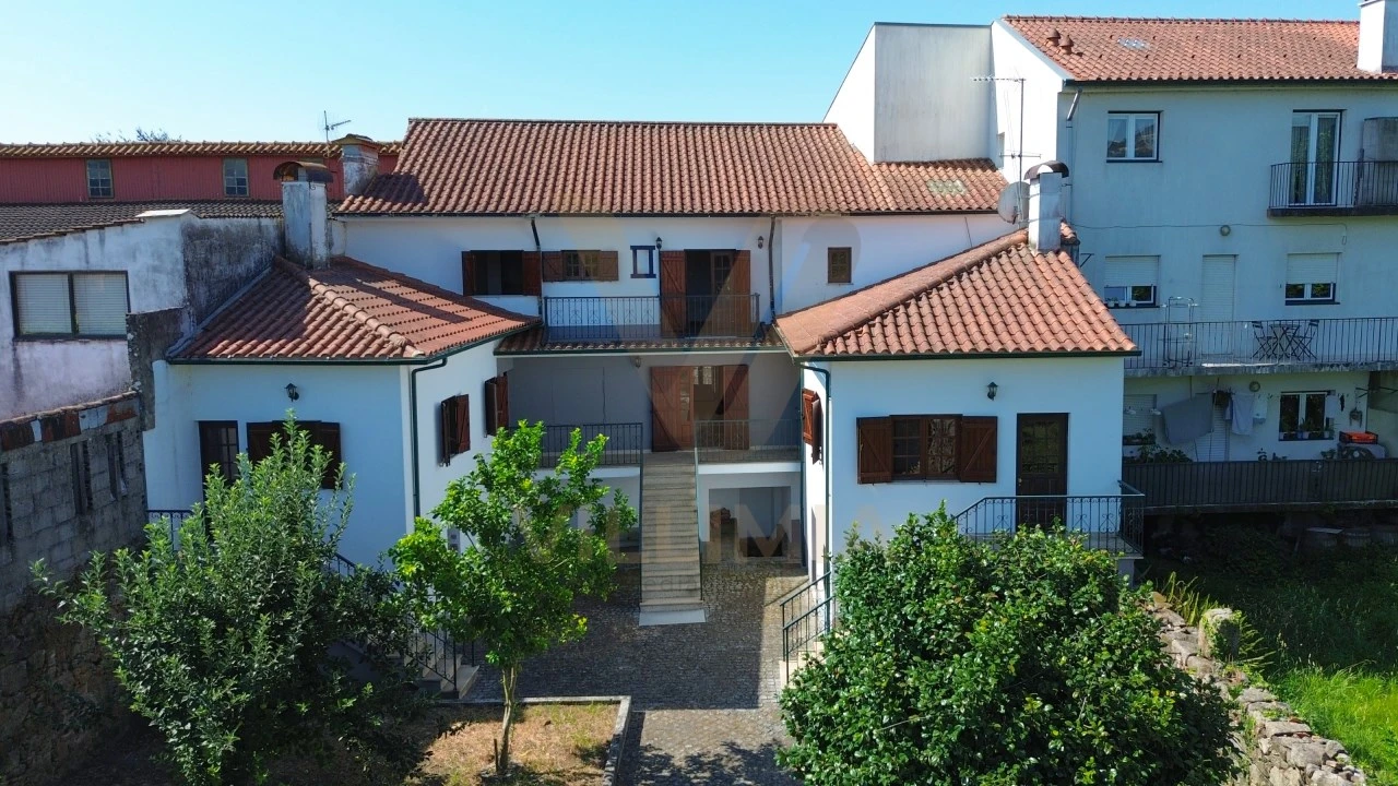 Prédio para Venda em Arcozelo Foto 60