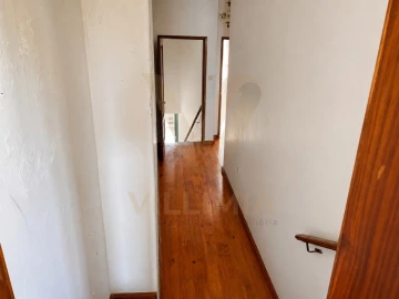 Prédio para Venda em Arcozelo