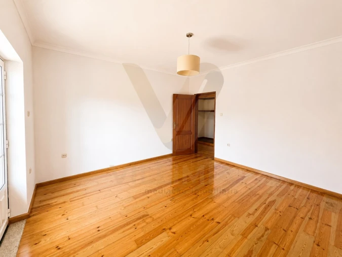 Prédio para Venda em Arcozelo Foto 37
