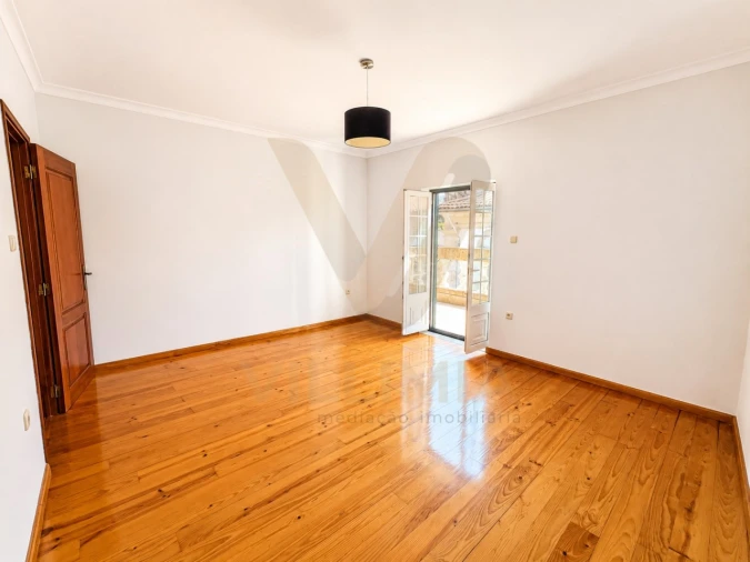Prédio para Venda em Arcozelo Foto 42