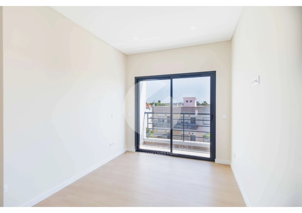 Apartamento T3 para Venda em Moncarapacho e Fuseta Foto 3