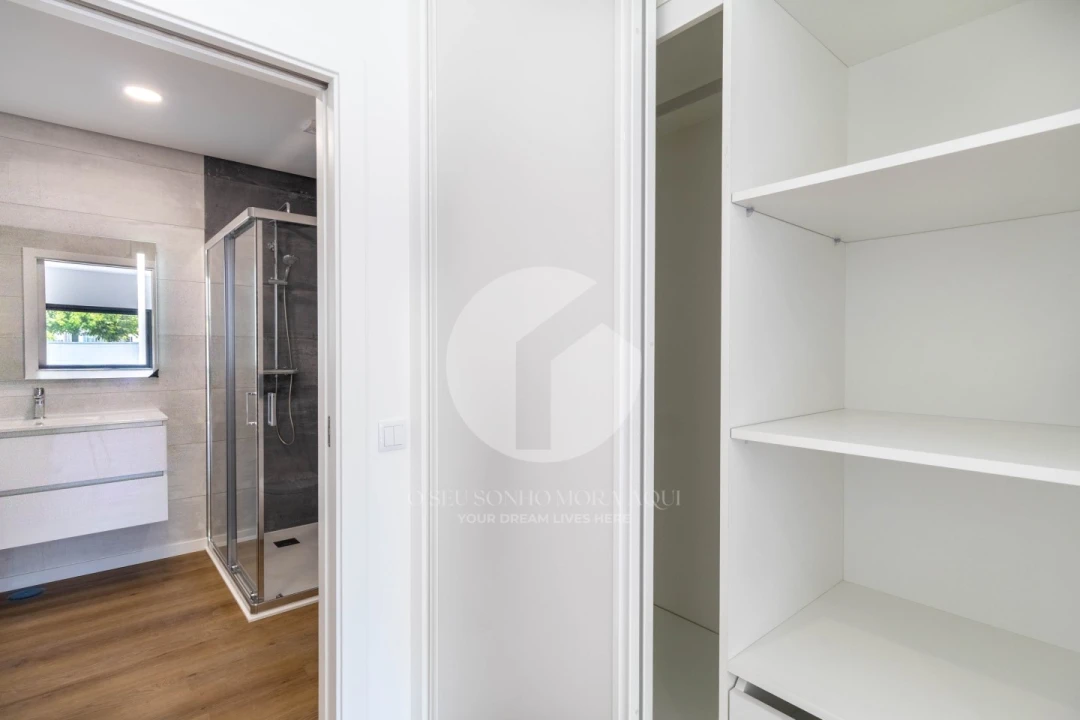Apartamento T2 para Venda em Moncarapacho e Fuseta Foto 13
