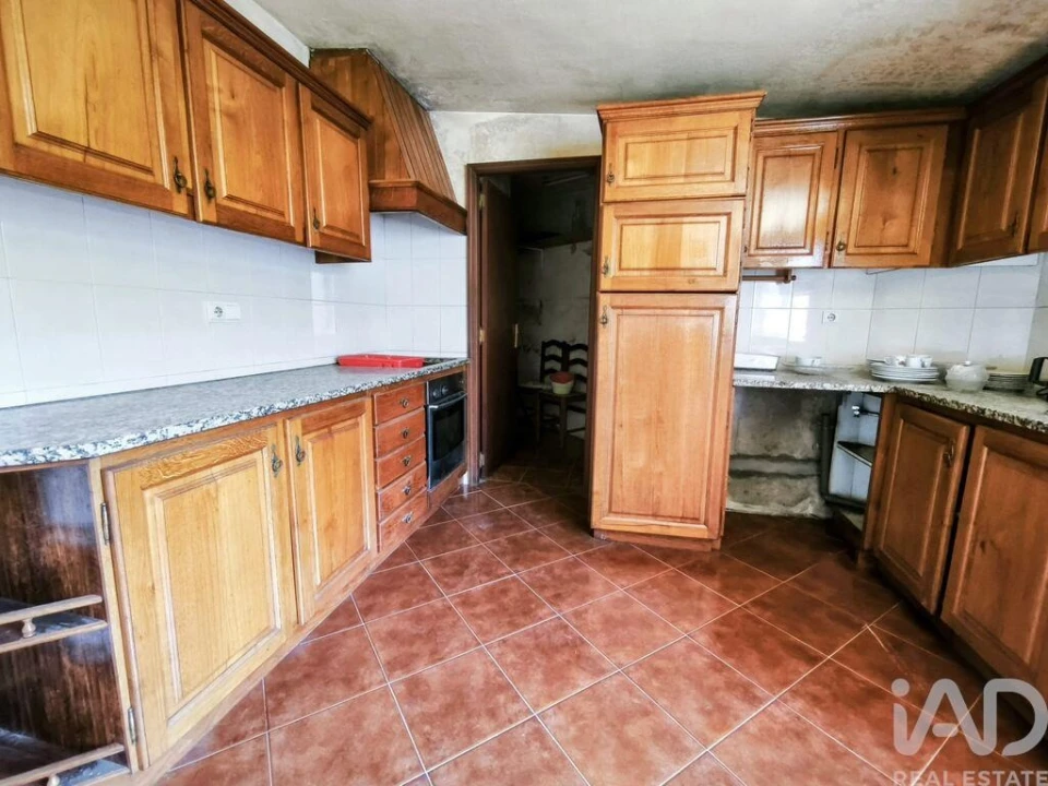 Moradia T6 para Venda em Subportela, Deocriste e Portela Susã Foto 5