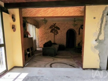 Moradia T6 para Venda em Subportela, Deocriste e Portela Susã
