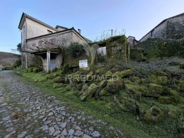 Moradia T3 para Venda em Cabreiro