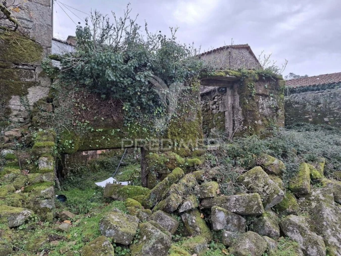 Moradia T3 para Venda em Cabreiro Foto 9