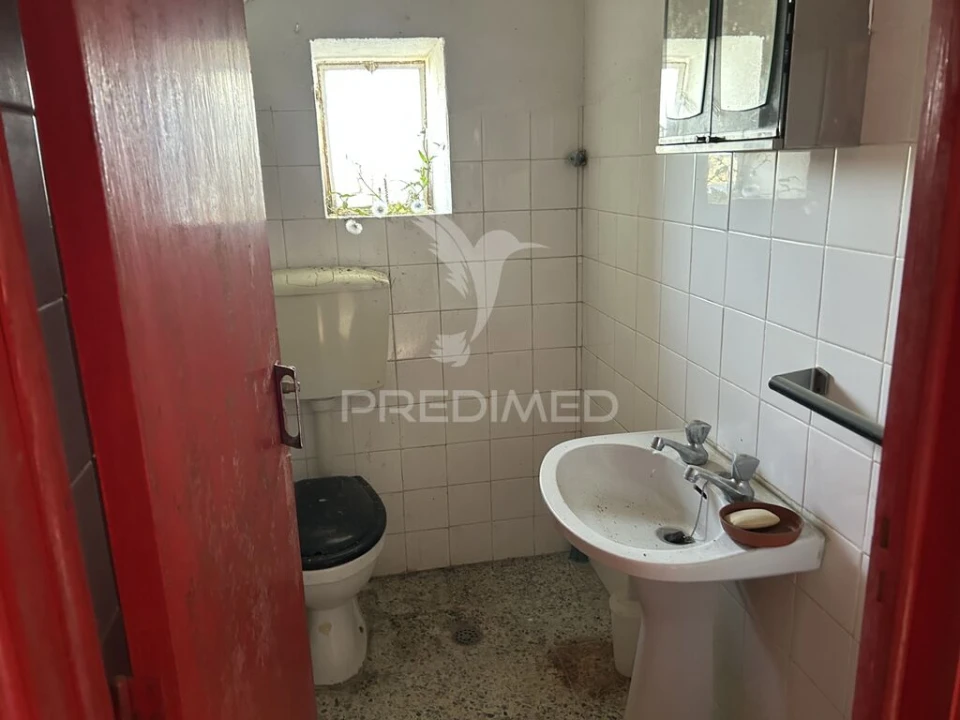 Moradia T2 para Venda em São Facundo e Vale das Mós Foto 8