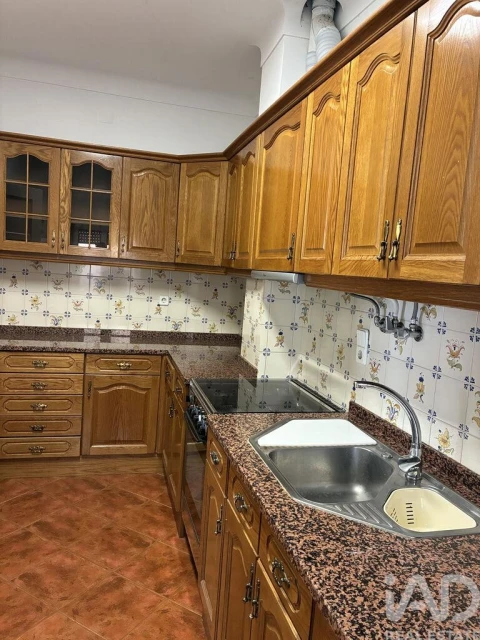 Apartamento T2 para Arrendamento em Moscavide e Portela