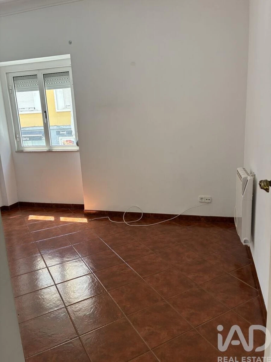 Apartamento T2 para Arrendamento em Moscavide e Portela Foto 6