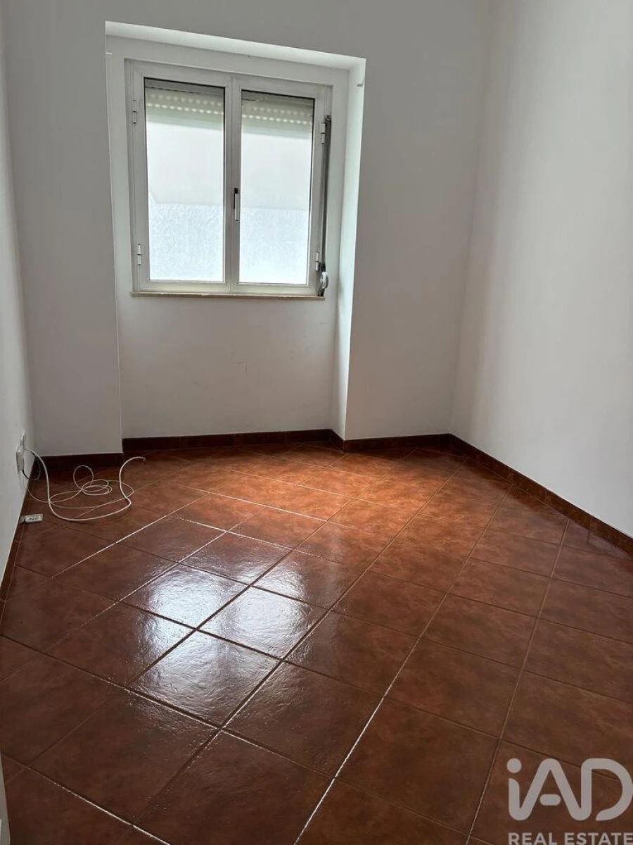 Apartamento T2 para Arrendamento em Moscavide e Portela Foto 5
