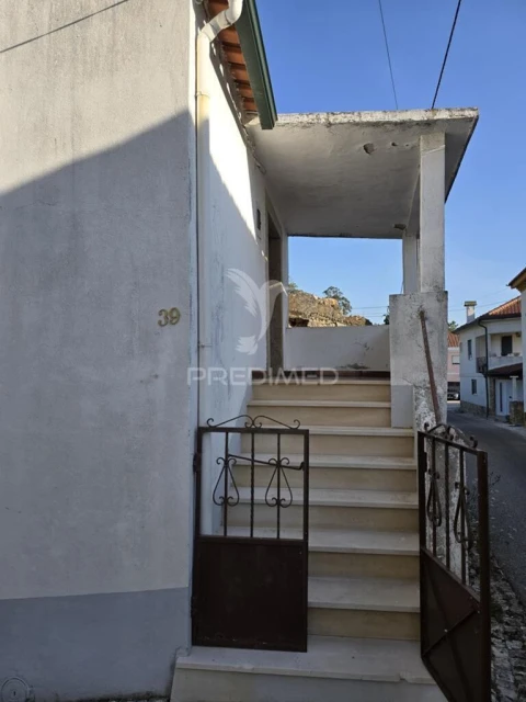 Moradia T3 para Venda em Vila Seca e Bem da Fé