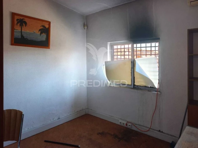 Moradia T3 para Venda em Azeitão (São Lourenço e São Simão) Foto 2