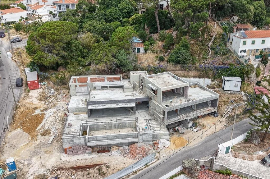 Moradia T4 para Venda em Alcabideche Foto 17