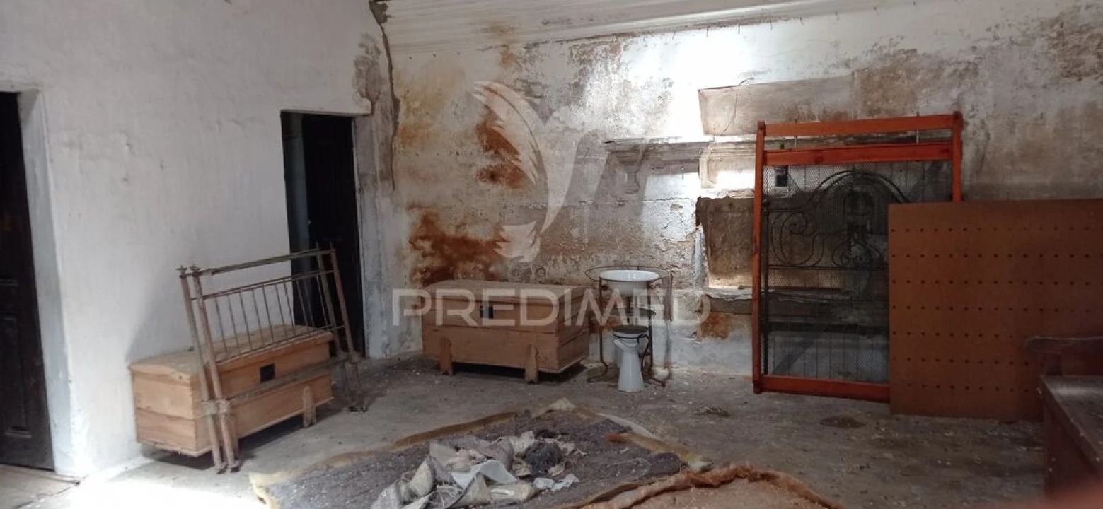 Moradia T2 para Venda em Margem Foto 3