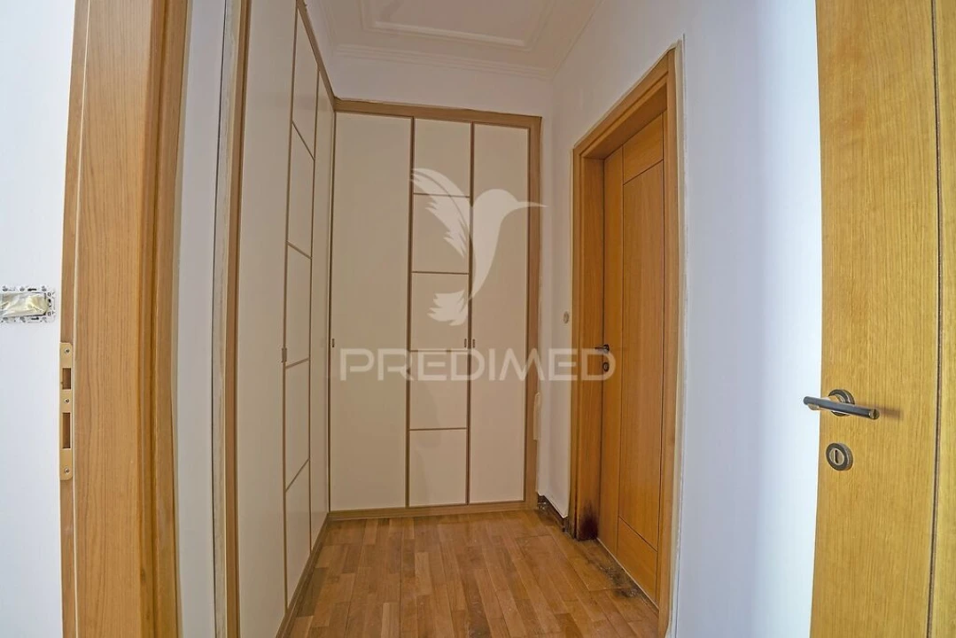 Apartamento T2 para Venda em Vila Franca de Xira Foto 10