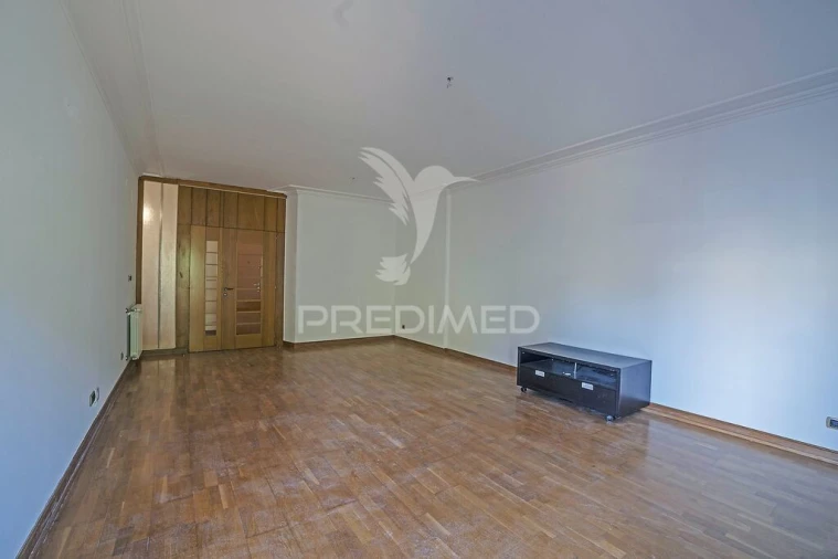 Apartamento T2 para Venda em Vila Franca de Xira Foto 18