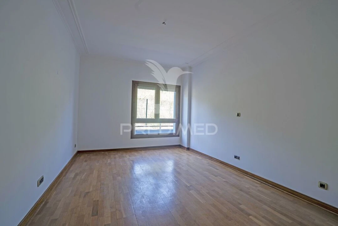 Apartamento T2 para Venda em Vila Franca de Xira Foto 14
