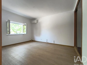 Moradia T2 para Venda em Miranda do Corvo