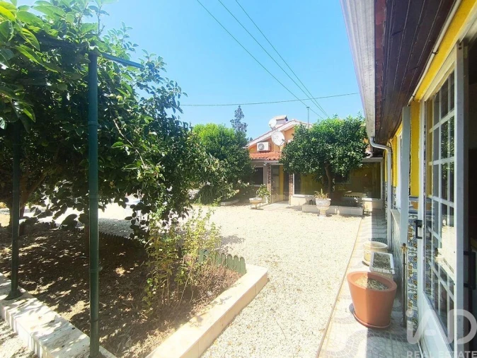 Moradia T2 para Venda em Miranda do Corvo Foto 30