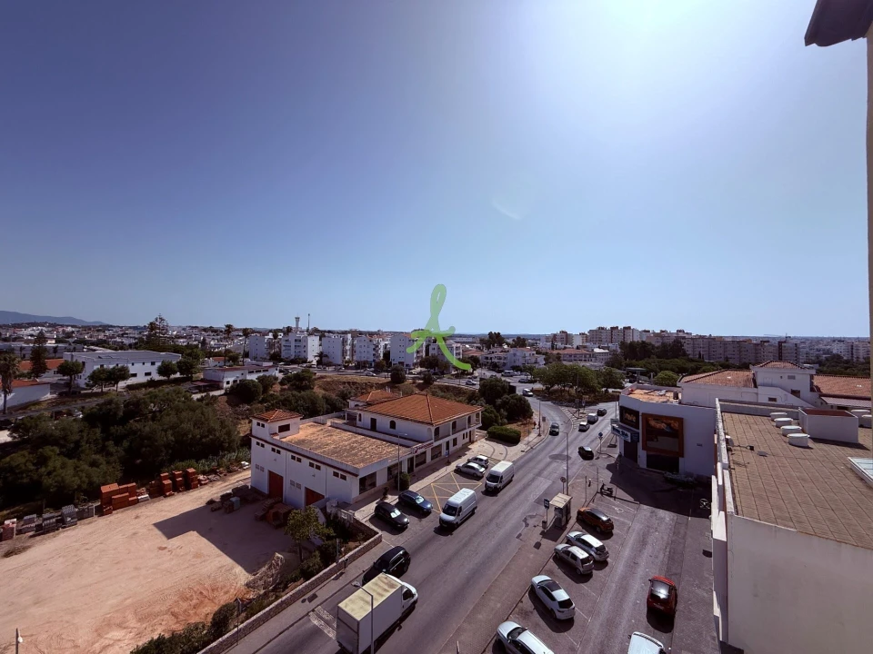 Apartamento T3 para Venda em Portimão Foto 23