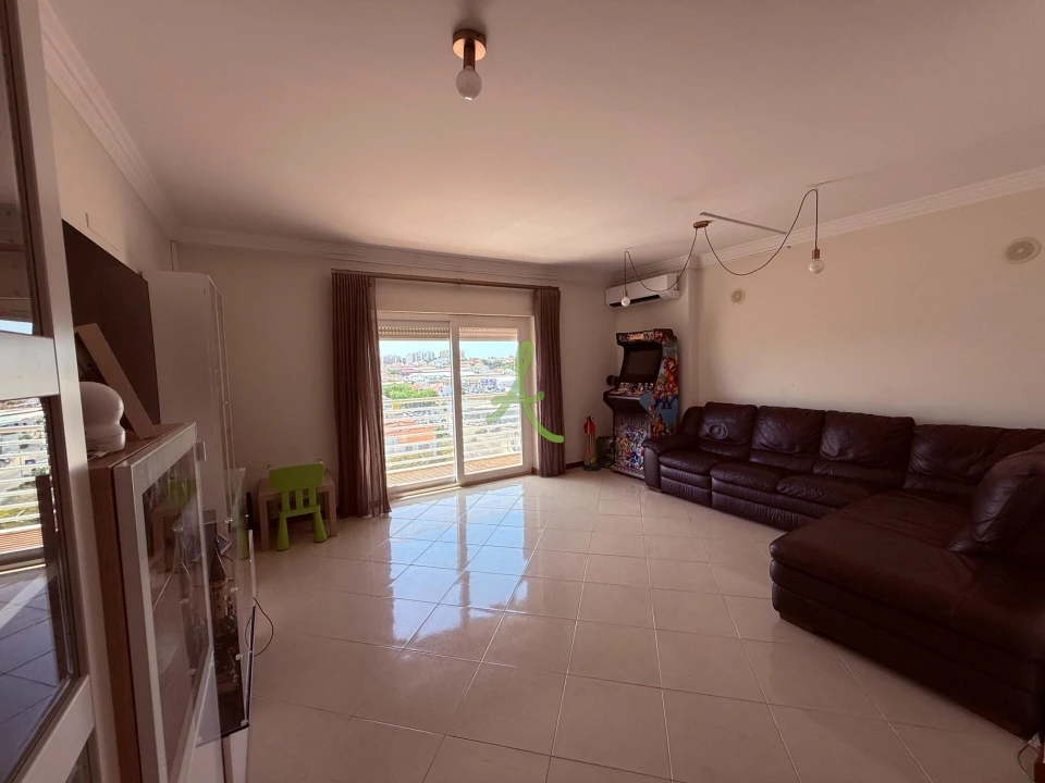 Apartamento T3 para Venda em Portimão Foto 15