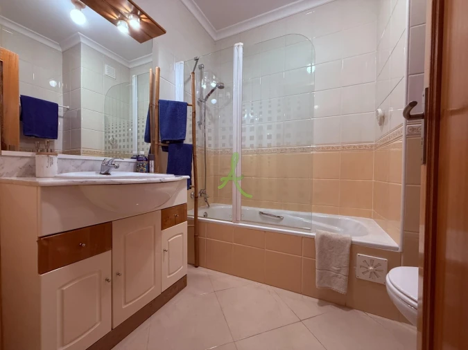 Apartamento T3 para Venda em Portimão Foto 28