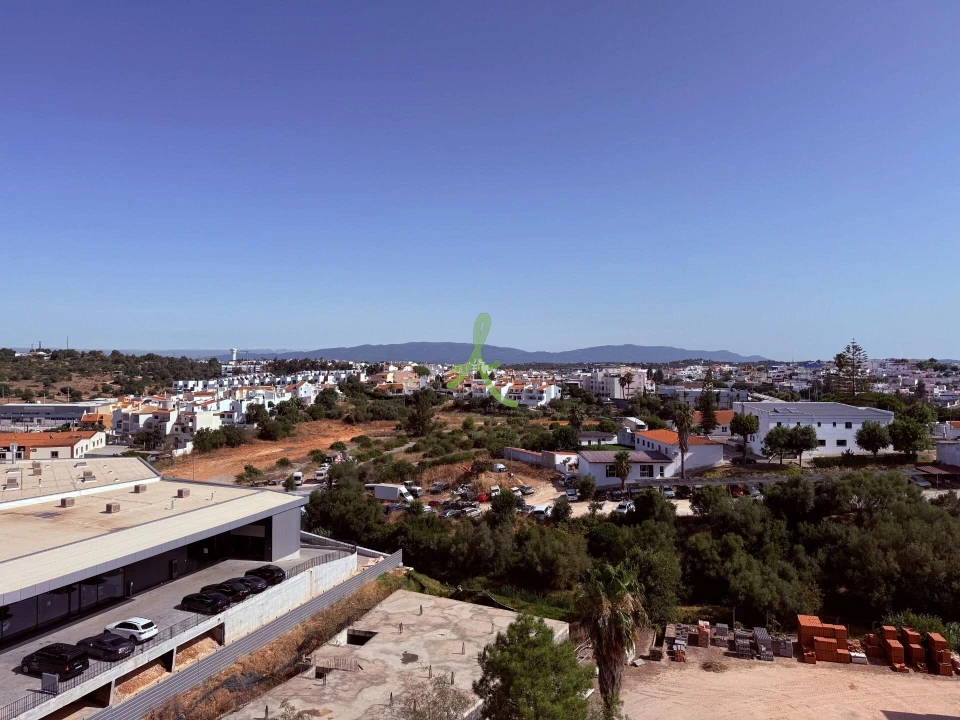 Apartamento T3 para Venda em Portimão Foto 25