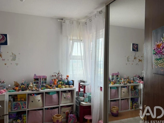 Apartamento T1 para Venda em Santo António dos Cavaleiros e Frielas Foto 8