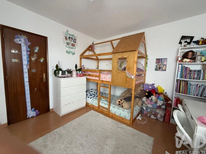 Apartamento T1 para Venda em Santo António dos Cavaleiros e Frielas Foto 11