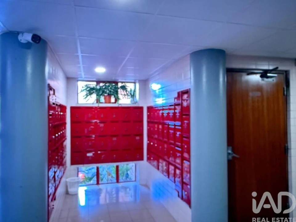 Apartamento T1 para Venda em Santo António dos Cavaleiros e Frielas Foto 16