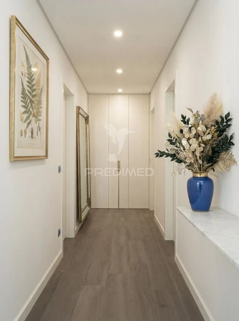 Apartamento T4 para Venda em Quarteira