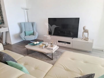 Apartamento T4 para Venda em Quarteira