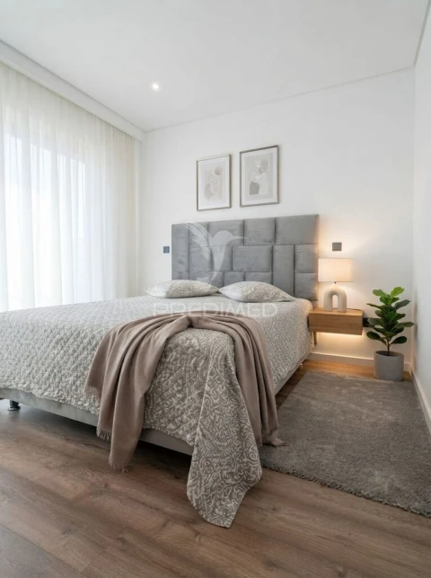 Apartamento T4 para Venda em Quarteira