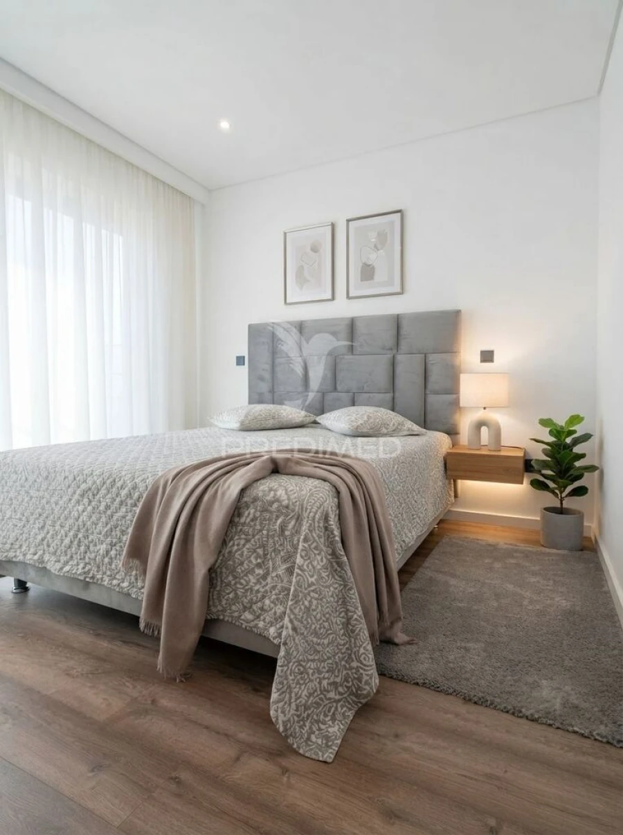 Apartamento T4 para Venda em Quarteira Foto 9