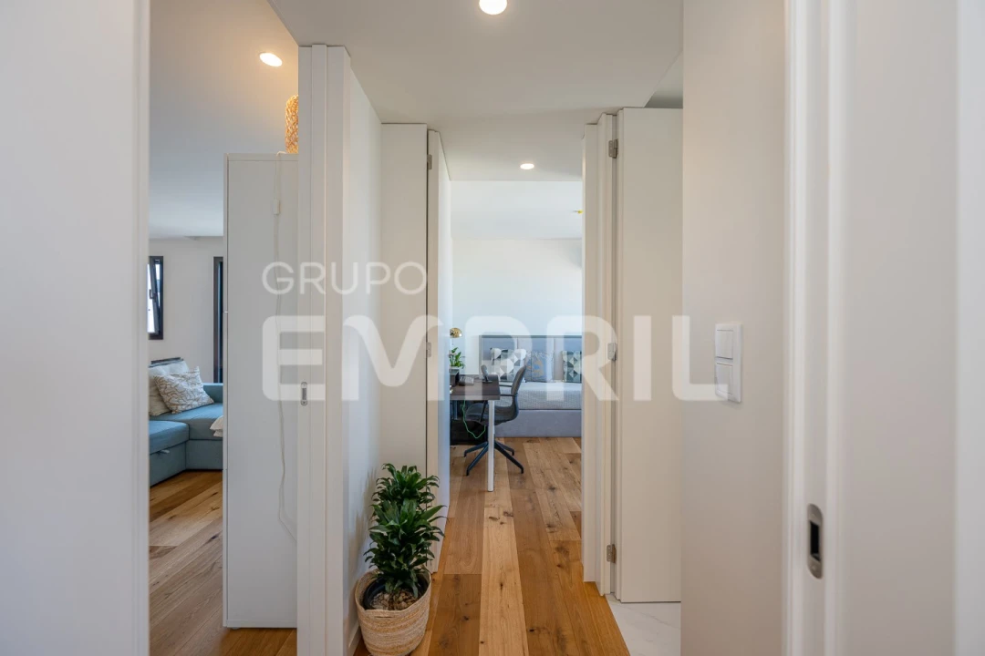 Apartamento T2 para Venda em Oliveira do Douro Foto 8
