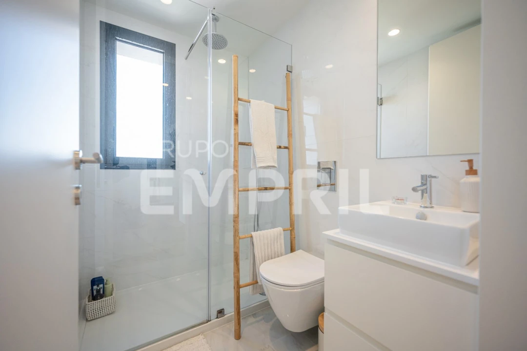 Apartamento T2 para Venda em Oliveira do Douro Foto 23