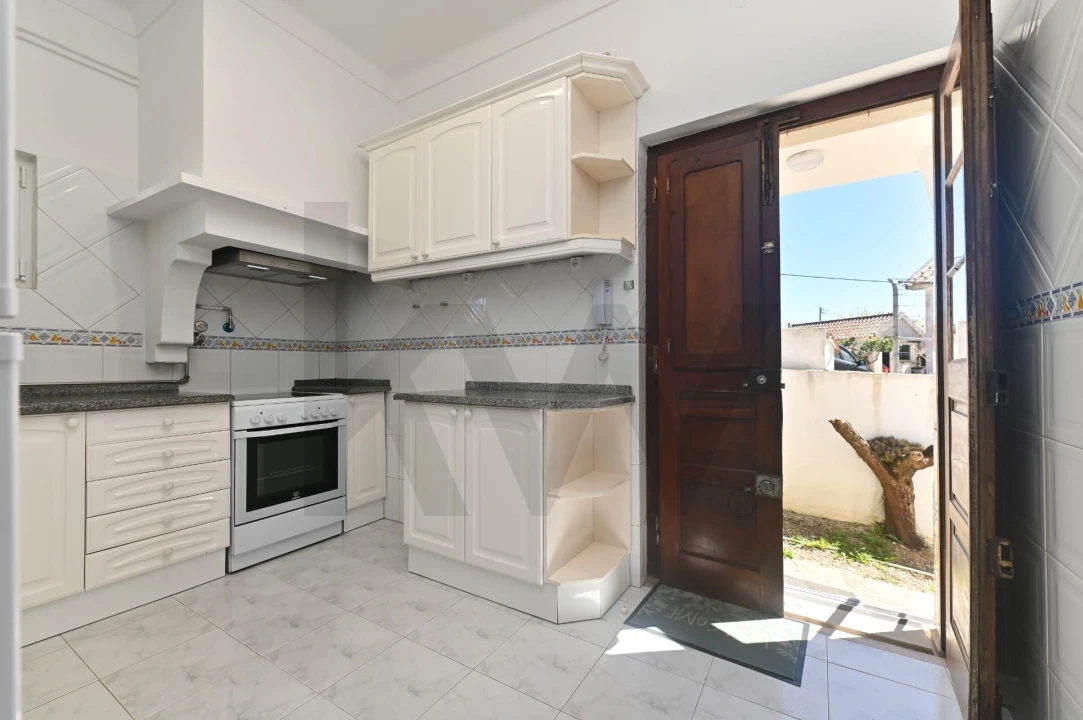Moradia T3 para Venda em Mafra Foto 2