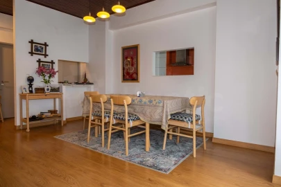 Apartamento T2 para Venda em Carnaxide e Queijas